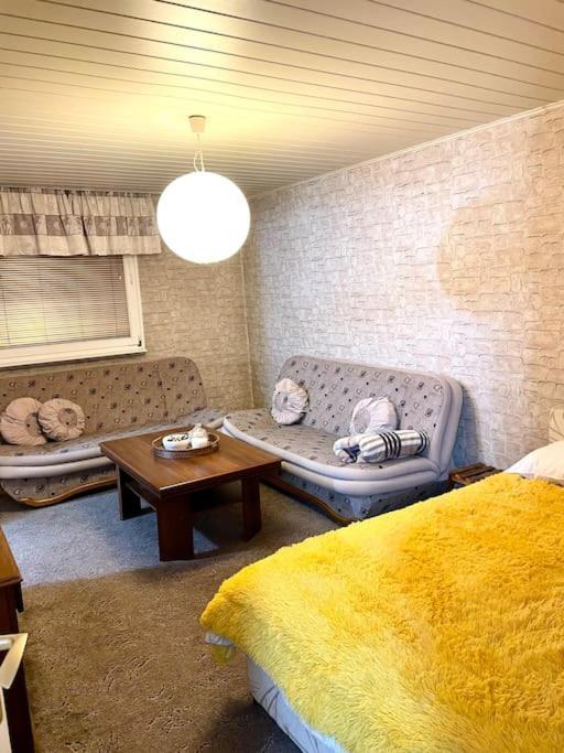 Airport Sarajevo Apartment 2 מראה חיצוני תמונה